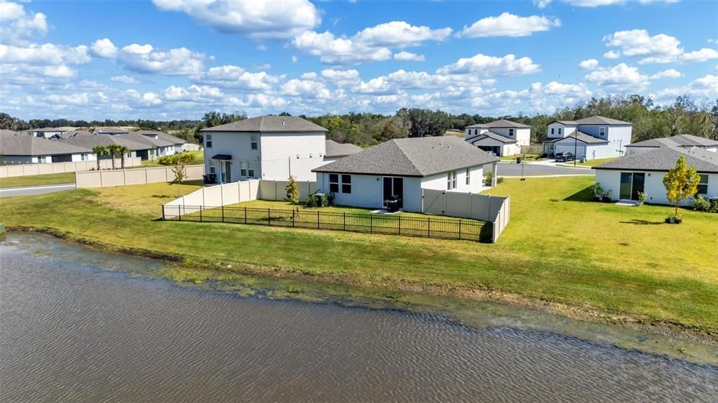 For Sale: $310,000 (4 beds, 2 baths, 1607 Square Feet)