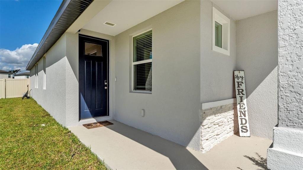 For Sale: $310,000 (4 beds, 2 baths, 1607 Square Feet)