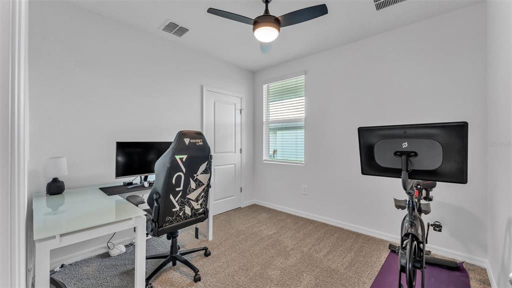 For Sale: $310,000 (4 beds, 2 baths, 1607 Square Feet)