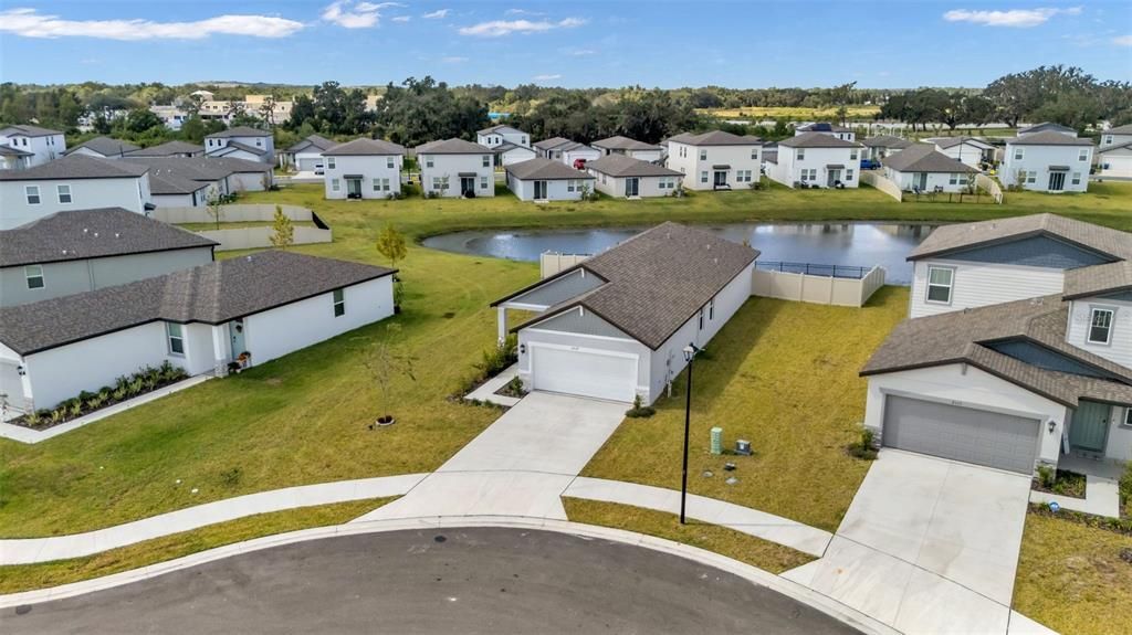 For Sale: $310,000 (4 beds, 2 baths, 1607 Square Feet)