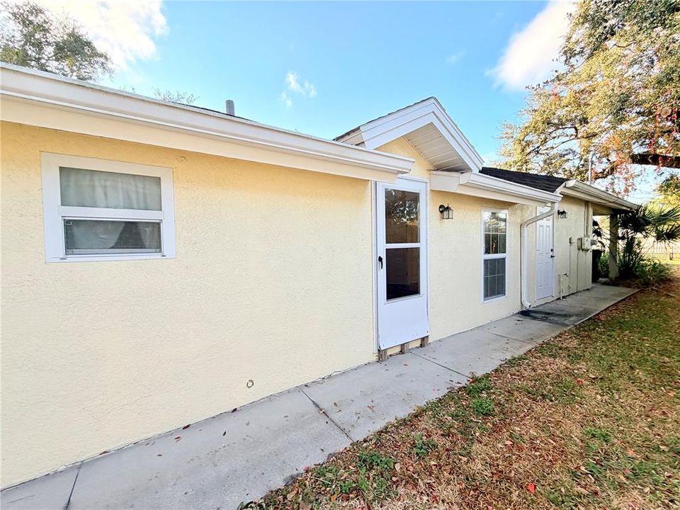 En Renta: $3,150 (3 camas, 3 baños, 1943 Pies cuadrados)