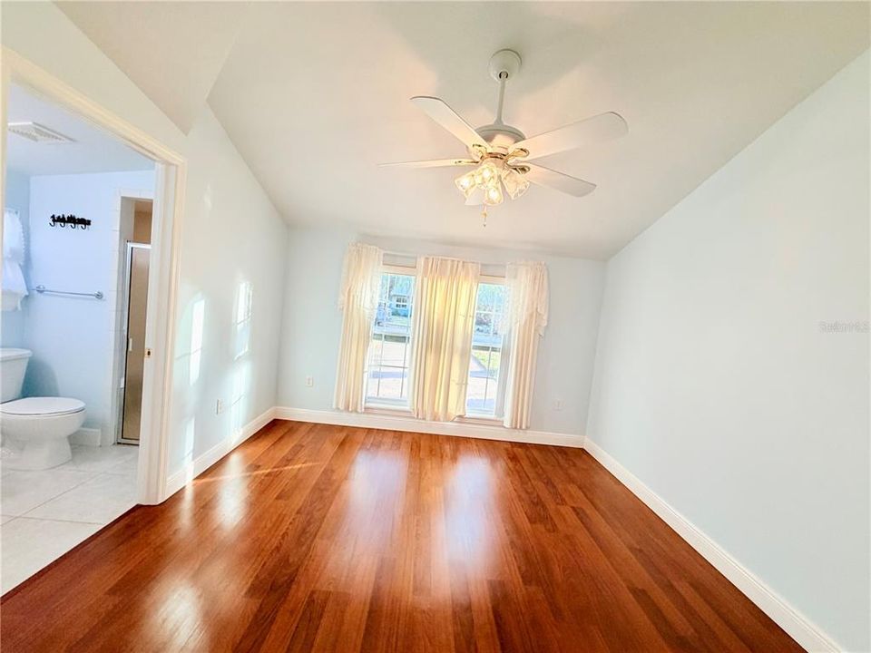 En Renta: $3,150 (3 camas, 3 baños, 1943 Pies cuadrados)