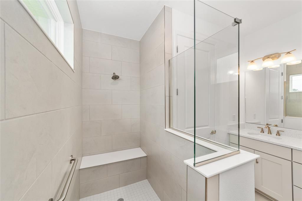 Active With Contract: $377,000 (2 beds, 2 baths, 2142 Square Feet)