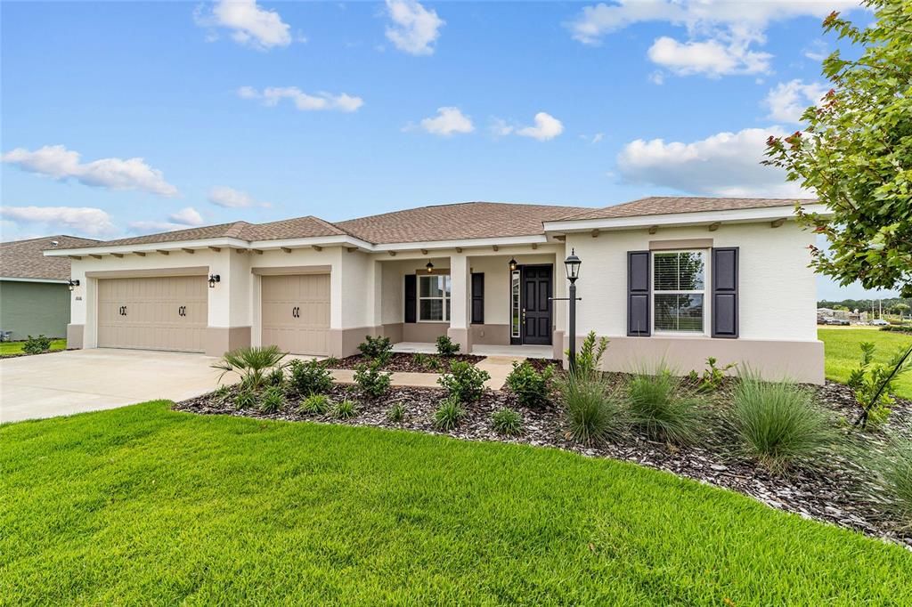 Active With Contract: $377,000 (2 beds, 2 baths, 2142 Square Feet)