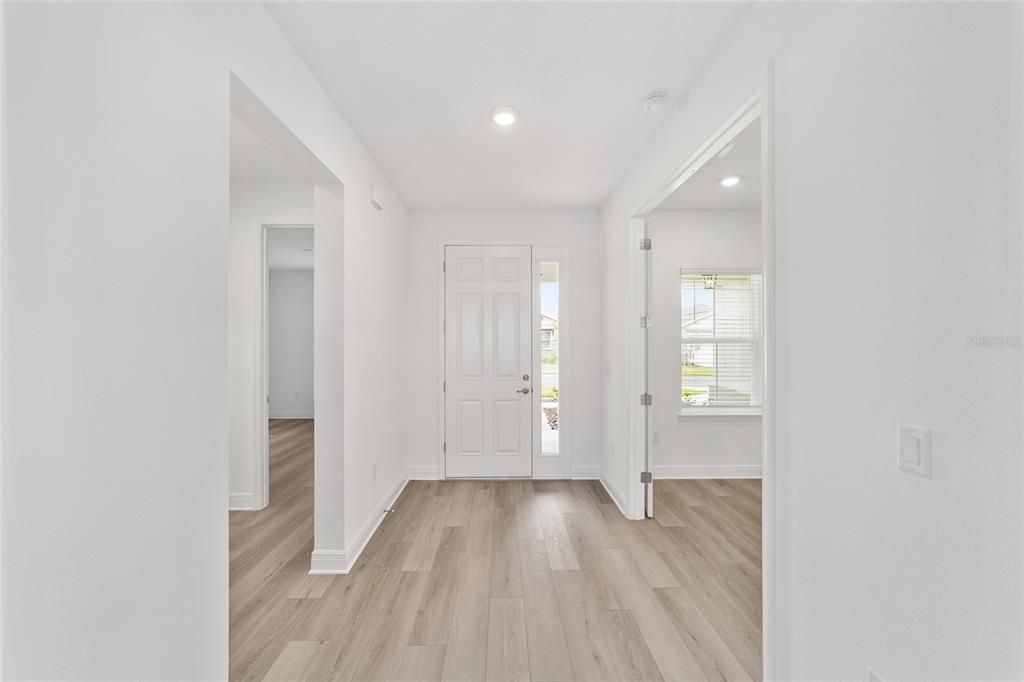 Active With Contract: $377,000 (2 beds, 2 baths, 2142 Square Feet)