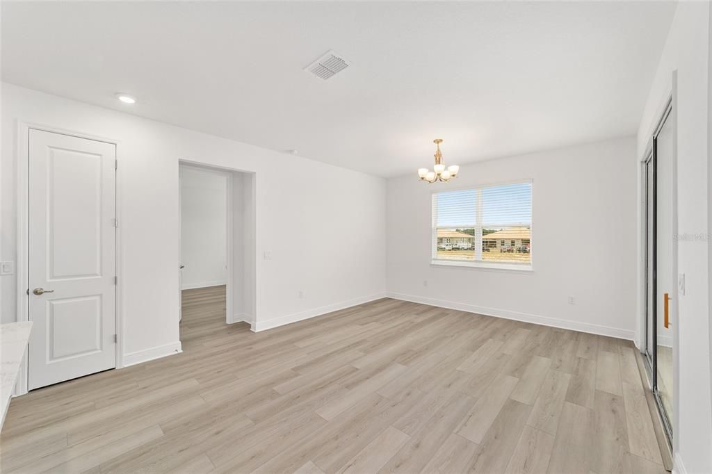 Active With Contract: $377,000 (2 beds, 2 baths, 2142 Square Feet)