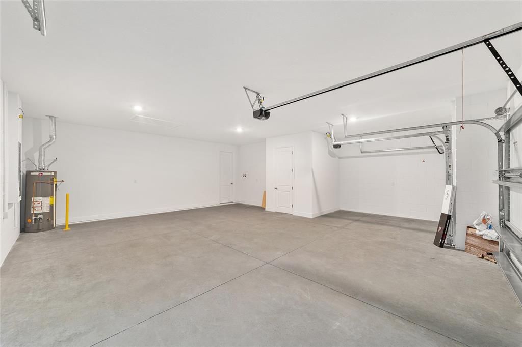 Active With Contract: $377,000 (2 beds, 2 baths, 2142 Square Feet)