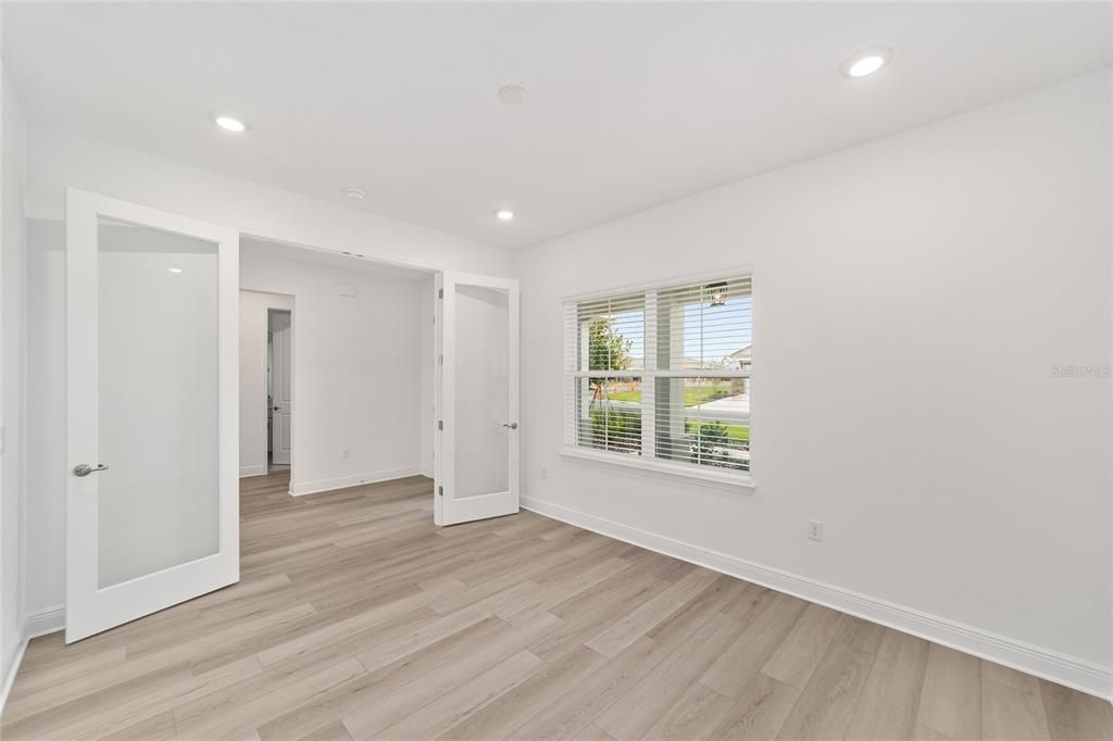 Active With Contract: $377,000 (2 beds, 2 baths, 2142 Square Feet)