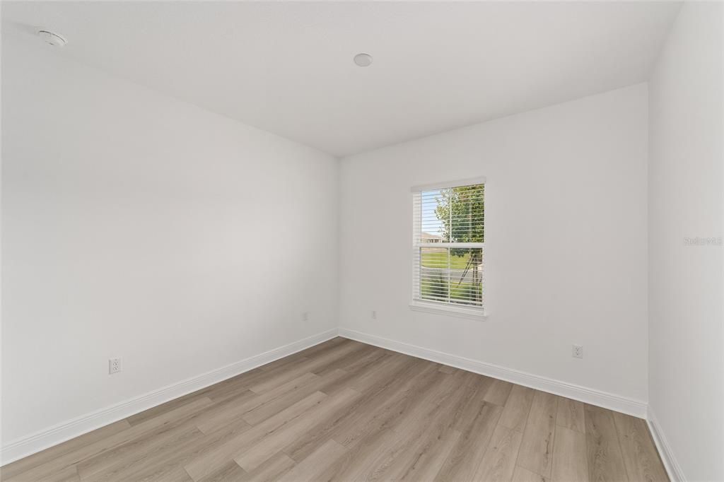 Active With Contract: $377,000 (2 beds, 2 baths, 2142 Square Feet)