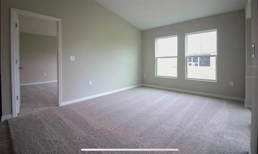 En Renta: $2,375 (4 camas, 2 baños, 1904 Pies cuadrados)