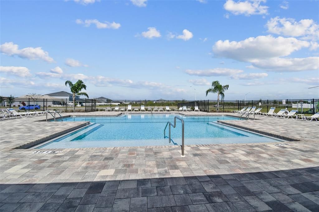 En Renta: $2,375 (4 camas, 2 baños, 1904 Pies cuadrados)