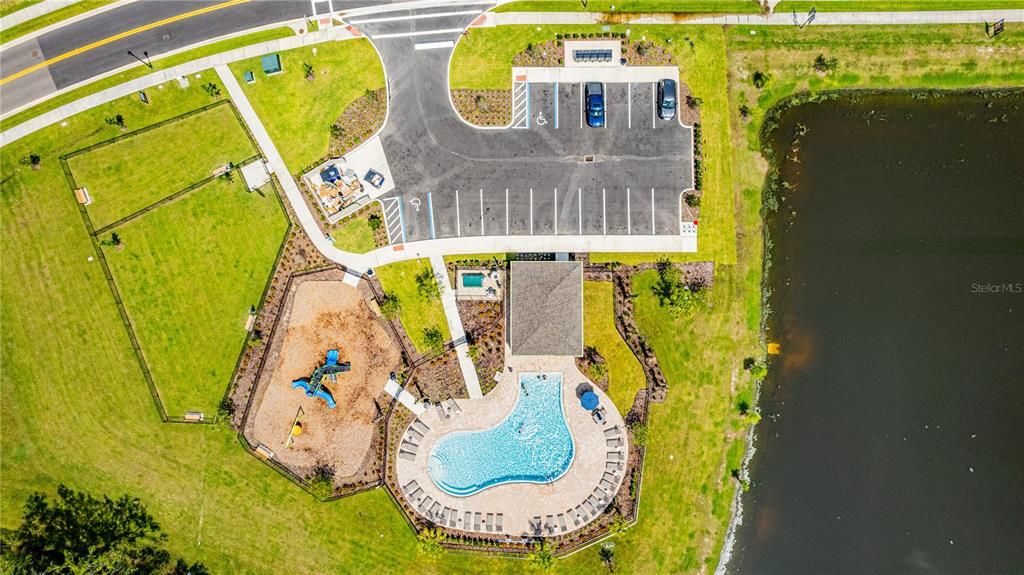 For Rent: $2,300 (4 beds, 2 baths, 1879 Square Feet)