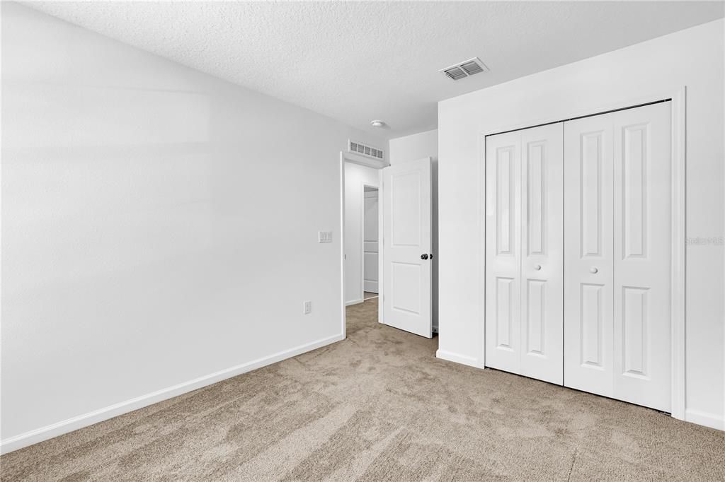 For Rent: $2,300 (4 beds, 2 baths, 1879 Square Feet)