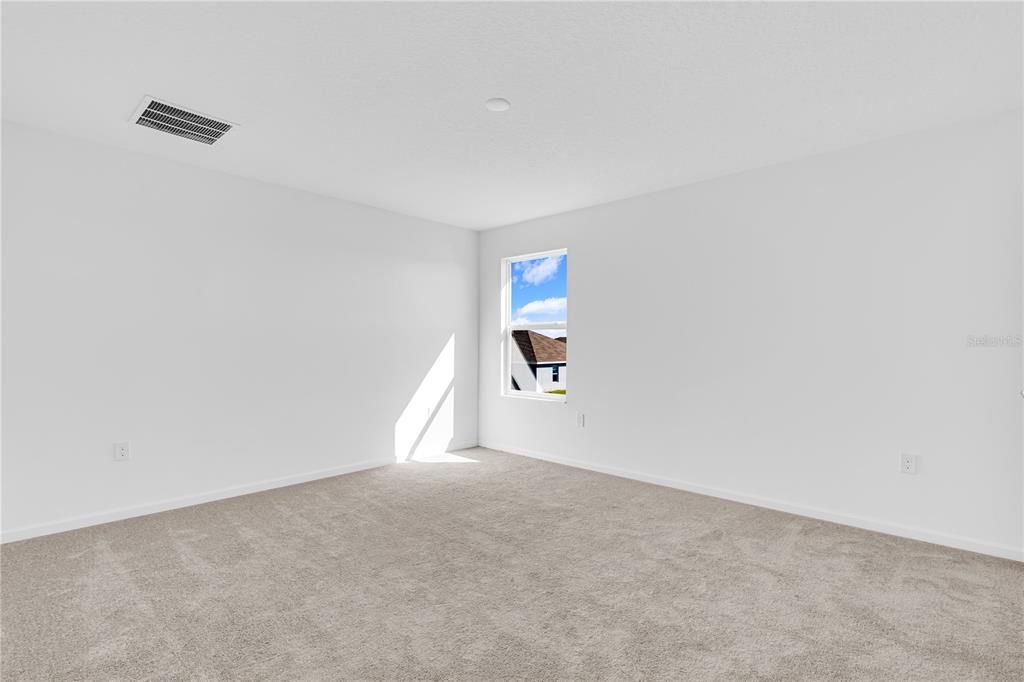 For Rent: $2,300 (4 beds, 2 baths, 1879 Square Feet)