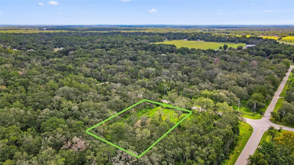 En Venta: $80,000 (1.03 acres)