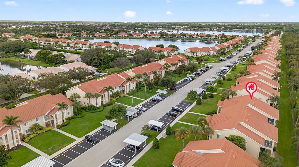 For Sale: $369,900 (2 beds, 2 baths, 1102 Square Feet)