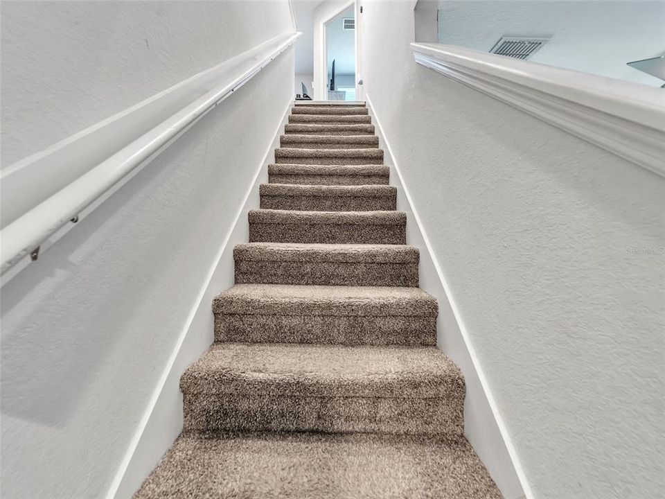 For Sale: $285,000 (3 beds, 2 baths, 1627 Square Feet)