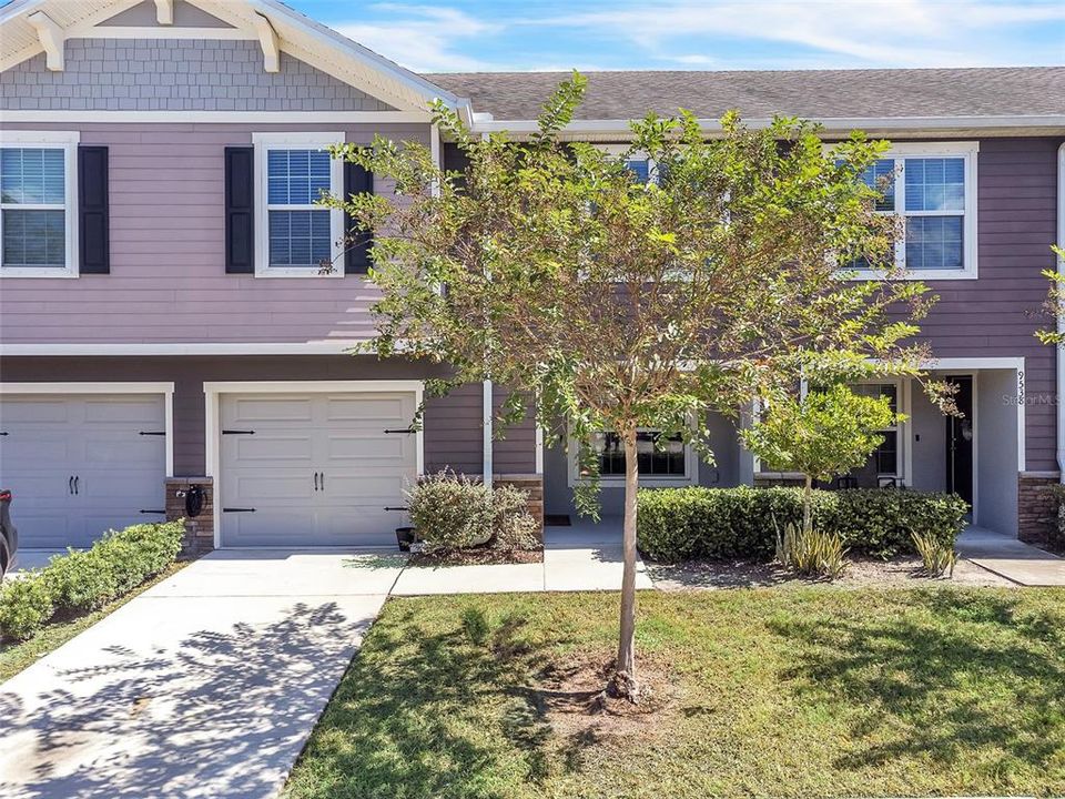 For Sale: $285,000 (3 beds, 2 baths, 1627 Square Feet)