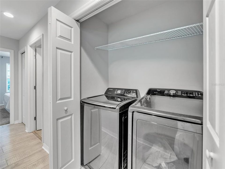 For Sale: $285,000 (3 beds, 2 baths, 1627 Square Feet)