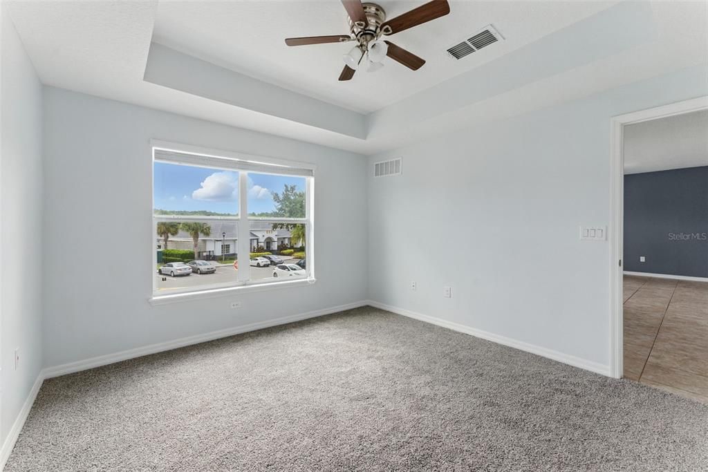 Activo con contrato: $2,000 (2 camas, 2 baños, 1200 Pies cuadrados)