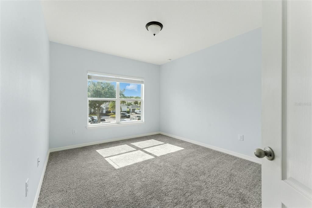 Activo con contrato: $2,000 (2 camas, 2 baños, 1200 Pies cuadrados)