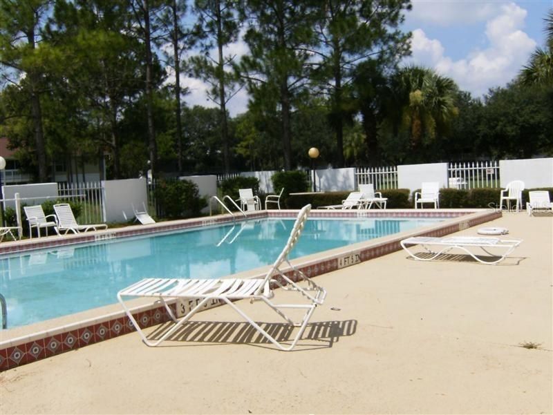 For Rent: $1,275 (2 beds, 2 baths, 885 Square Feet)