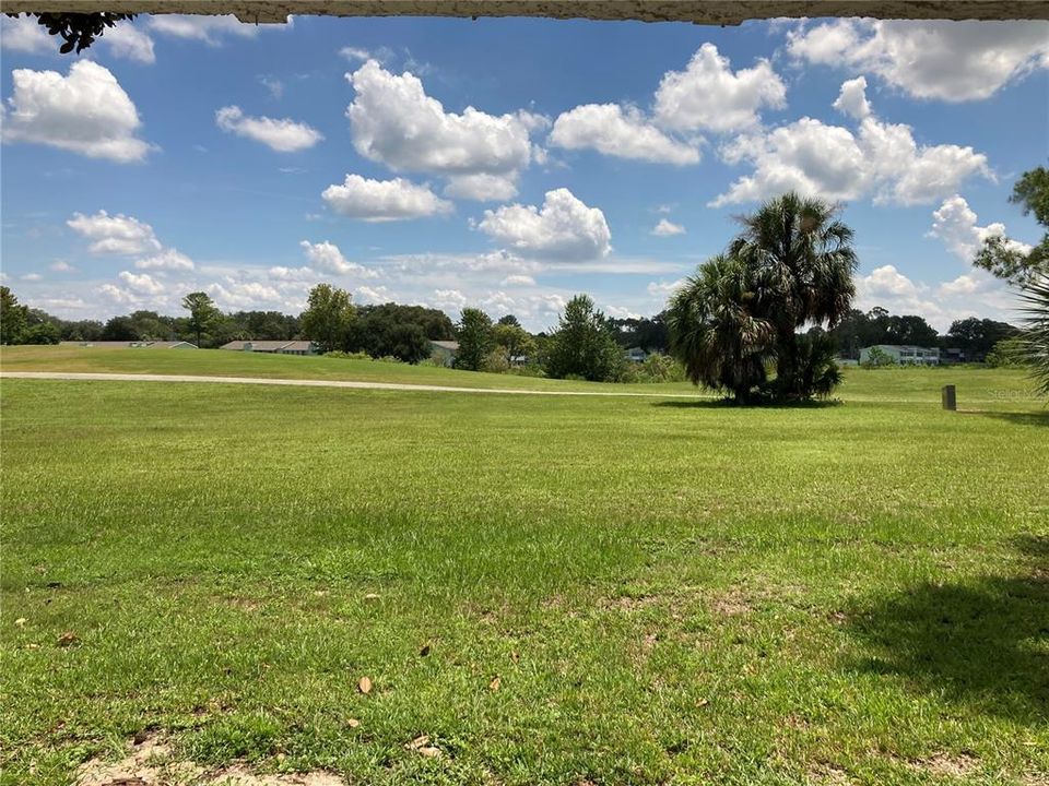 For Rent: $1,275 (2 beds, 2 baths, 885 Square Feet)