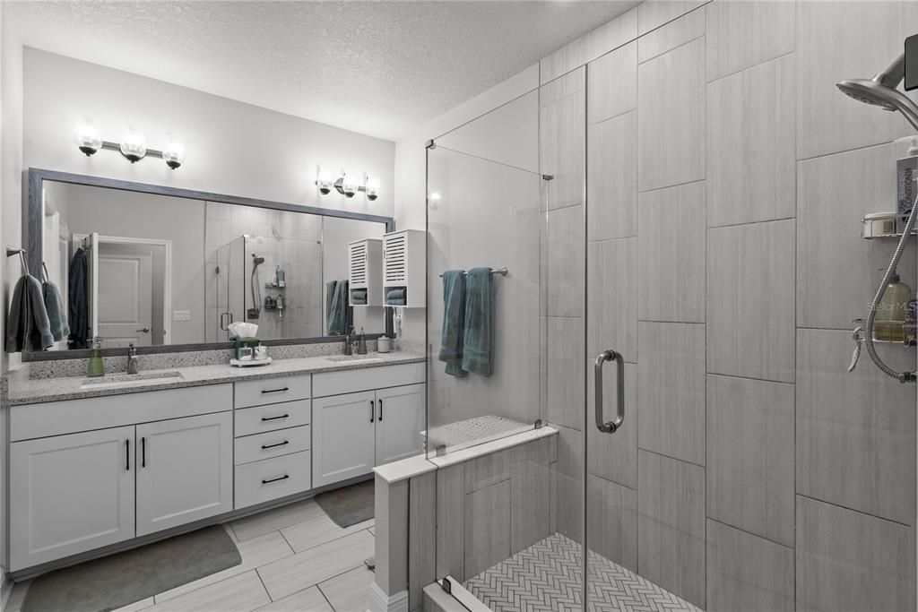 На продажу: $775,000 (3 спален, 3 ванн, 1936 Квадратных фут)