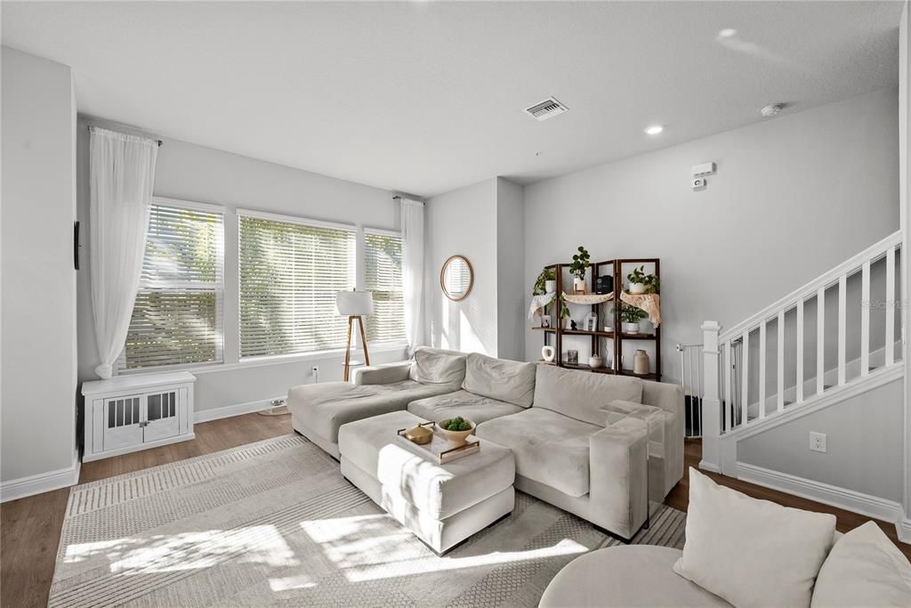 На продажу: $775,000 (3 спален, 3 ванн, 1936 Квадратных фут)