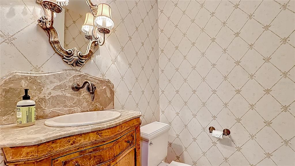 待售: $2,295,000 (3 贝兹, 3 浴室, 2714 平方英尺)