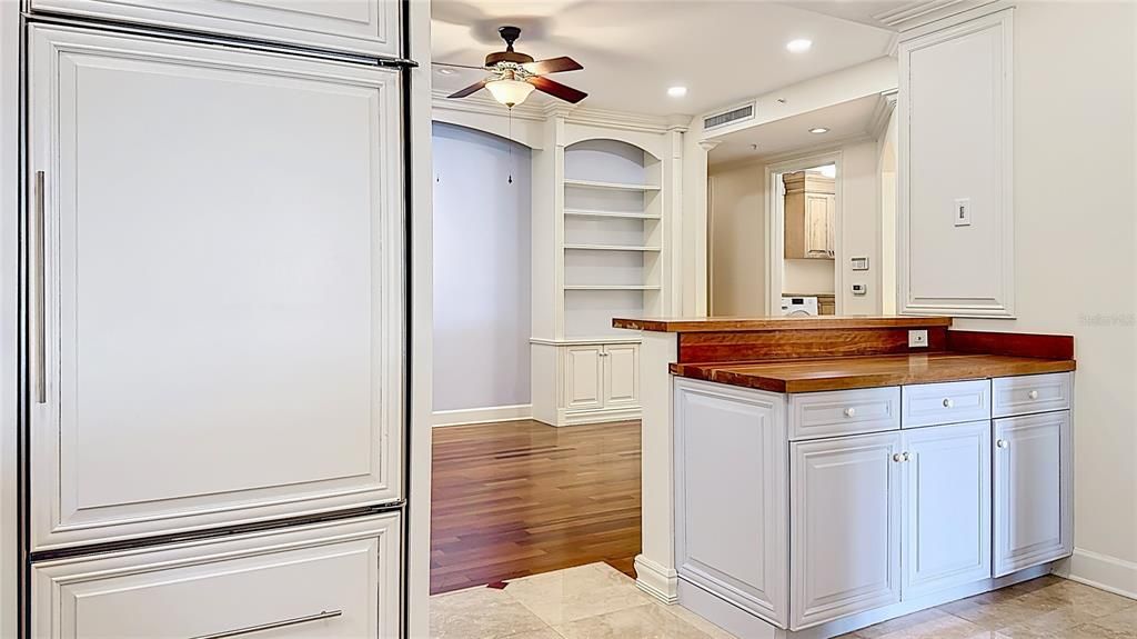 待售: $2,295,000 (3 贝兹, 3 浴室, 2714 平方英尺)