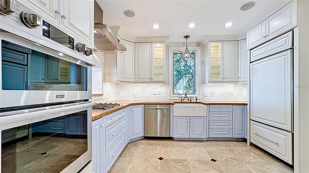 待售: $2,295,000 (3 贝兹, 3 浴室, 2714 平方英尺)