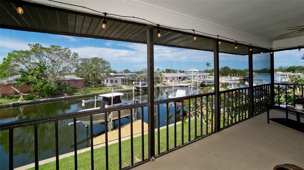 На продажу: $685,000 (2 спален, 2 ванн, 1728 Квадратных фут)