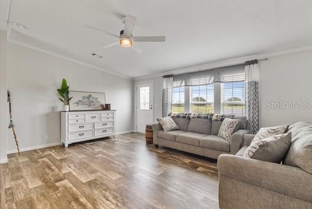 For Rent: $2,500 (3 beds, 3 baths, 1792 Square Feet)