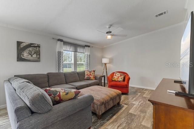 For Rent: $2,500 (3 beds, 3 baths, 1792 Square Feet)