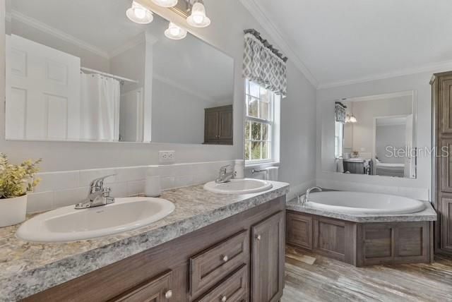 For Rent: $2,500 (3 beds, 3 baths, 1792 Square Feet)