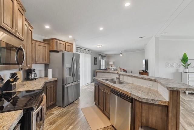 For Rent: $2,500 (3 beds, 3 baths, 1792 Square Feet)