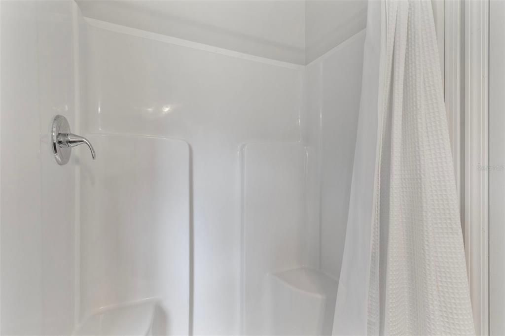 For Rent: $2,500 (3 beds, 3 baths, 1792 Square Feet)