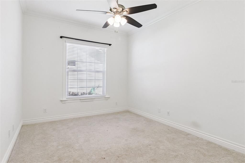 合同活跃: $499,900 (4 贝兹, 2 浴室, 2177 平方英尺)