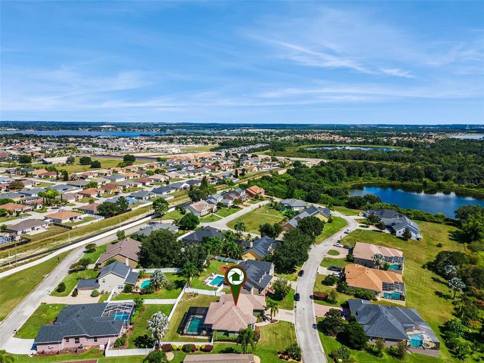 合同活跃: $499,900 (4 贝兹, 2 浴室, 2177 平方英尺)