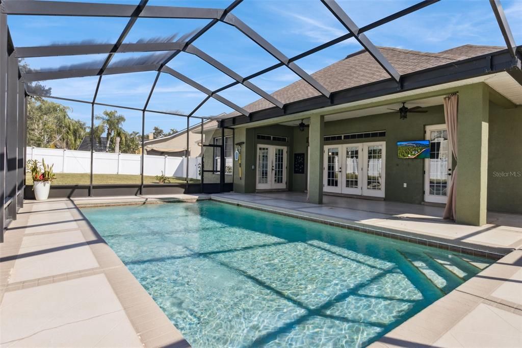 合同活跃: $499,900 (4 贝兹, 2 浴室, 2177 平方英尺)