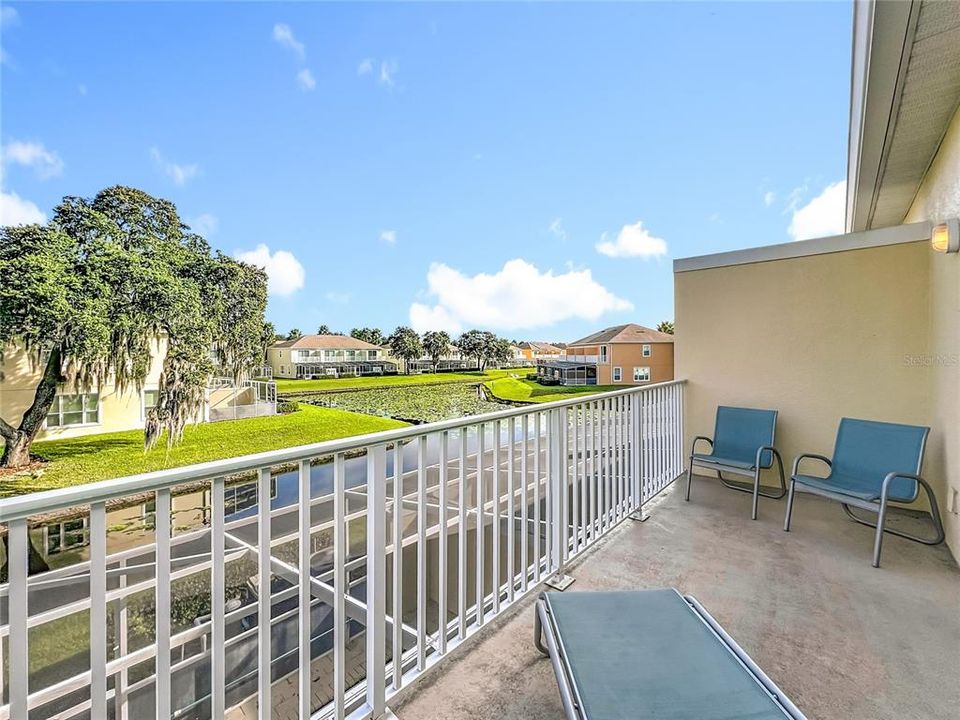 合同活跃: $313,000 (3 贝兹, 3 浴室, 1512 平方英尺)