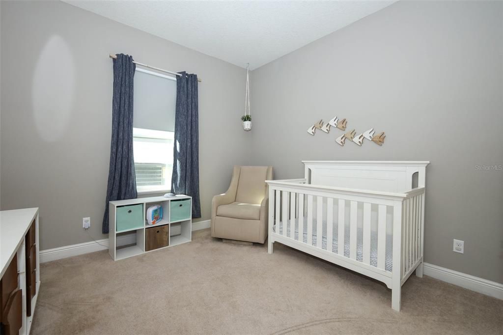 Под контрактом: $489,000 (4 спален, 3 ванн, 2695 Квадратных фут)