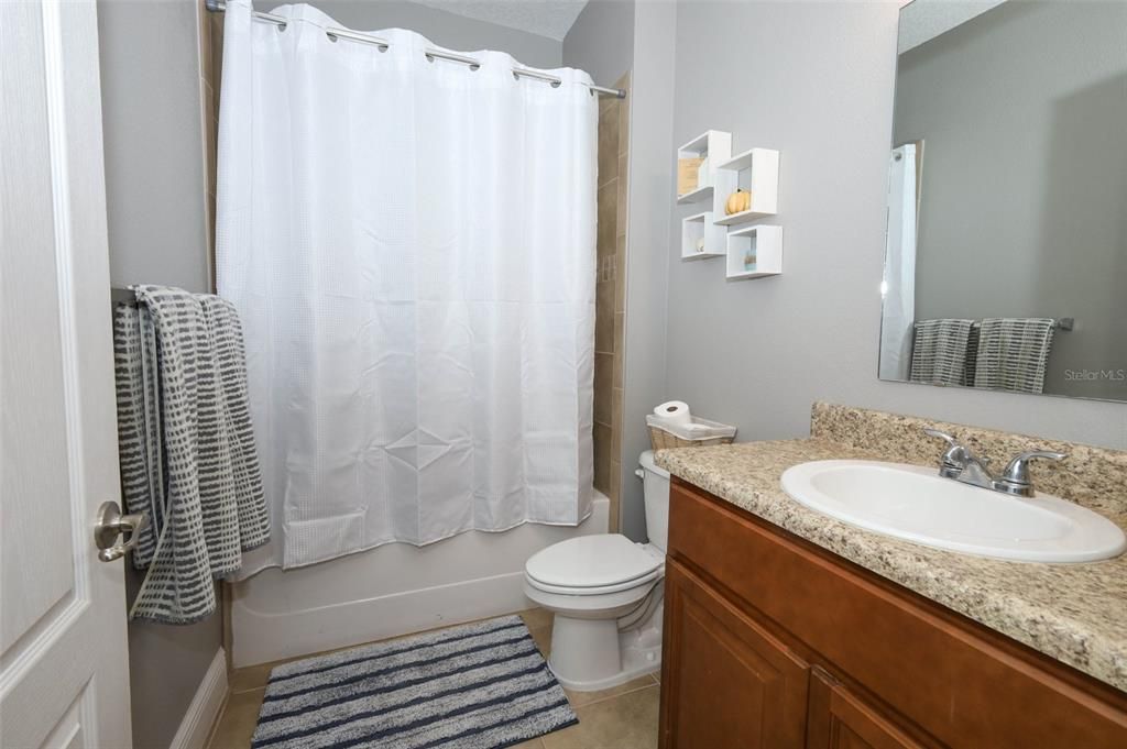 Под контрактом: $489,000 (4 спален, 3 ванн, 2695 Квадратных фут)