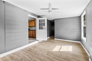 For Sale: $229,999 (2 beds, 1 baths, 1353 Square Feet)