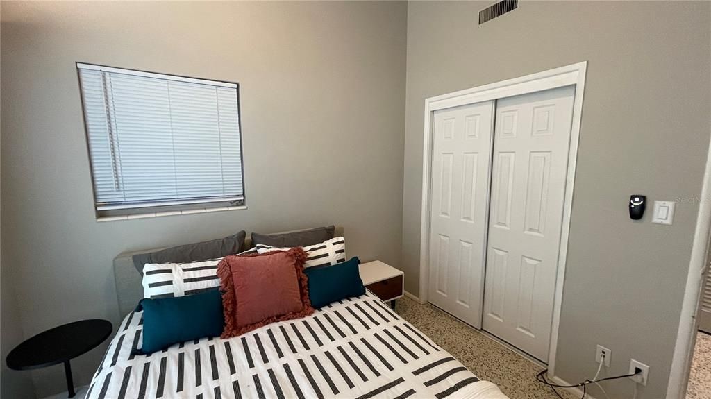 出租: $4,500 (3 贝兹, 2 浴室, 1270 平方英尺)