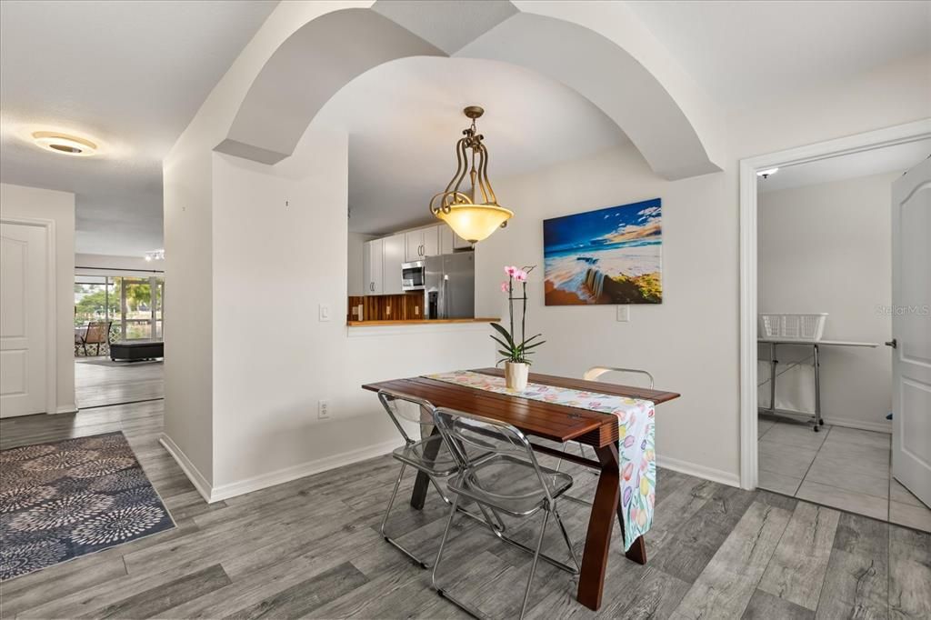 For Sale: $299,000 (3 beds, 3 baths, 1856 Square Feet)