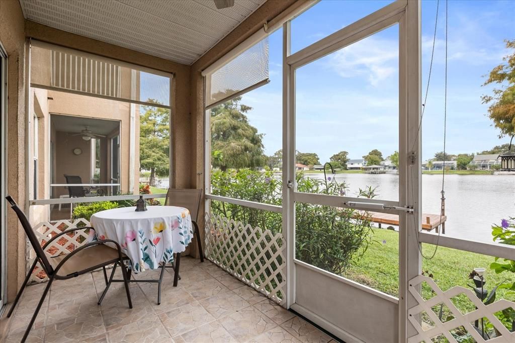 For Sale: $299,000 (3 beds, 3 baths, 1856 Square Feet)