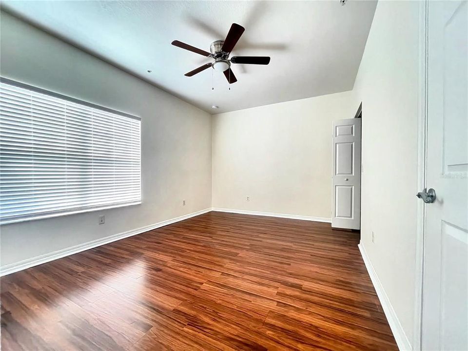 For Rent: $2,250 (3 beds, 2 baths, 1465 Square Feet)