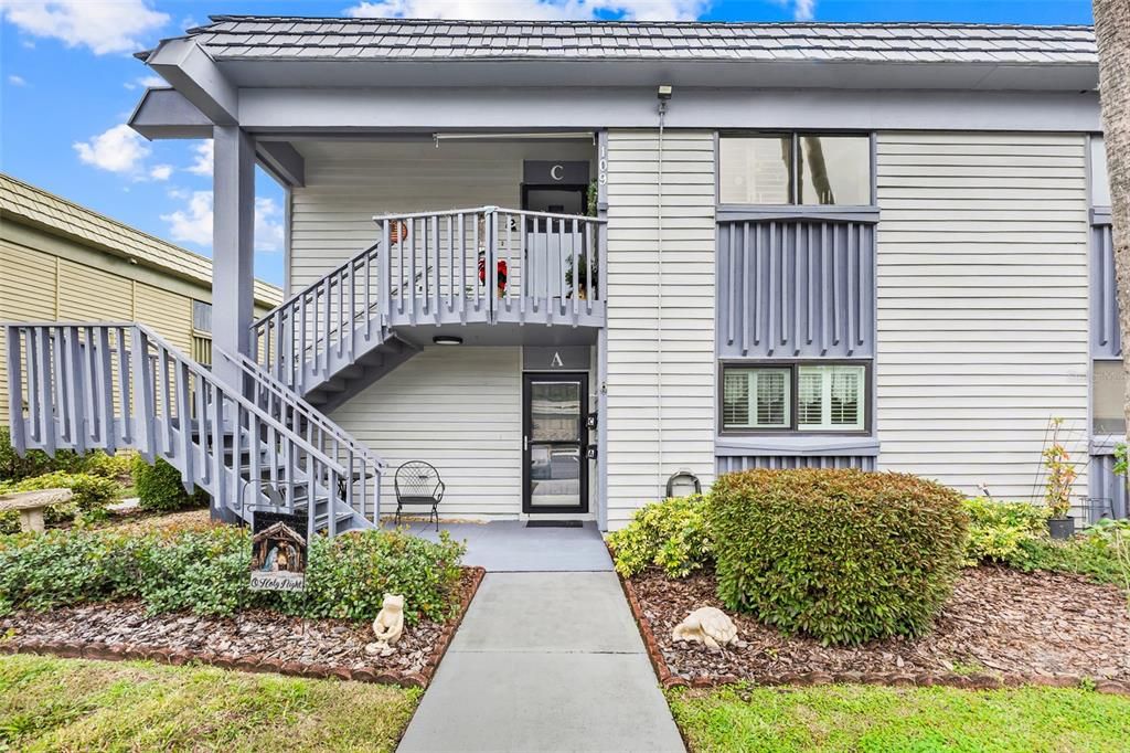 待售: $165,000 (2 贝兹, 2 浴室, 1156 平方英尺)